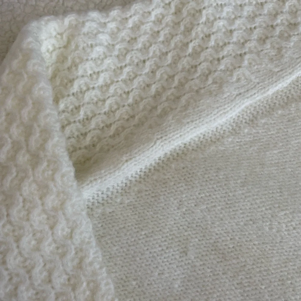 J crew sweater brand new color is cream ,off white . - Picture 3 of 10